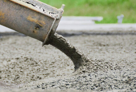 What is mass concrete